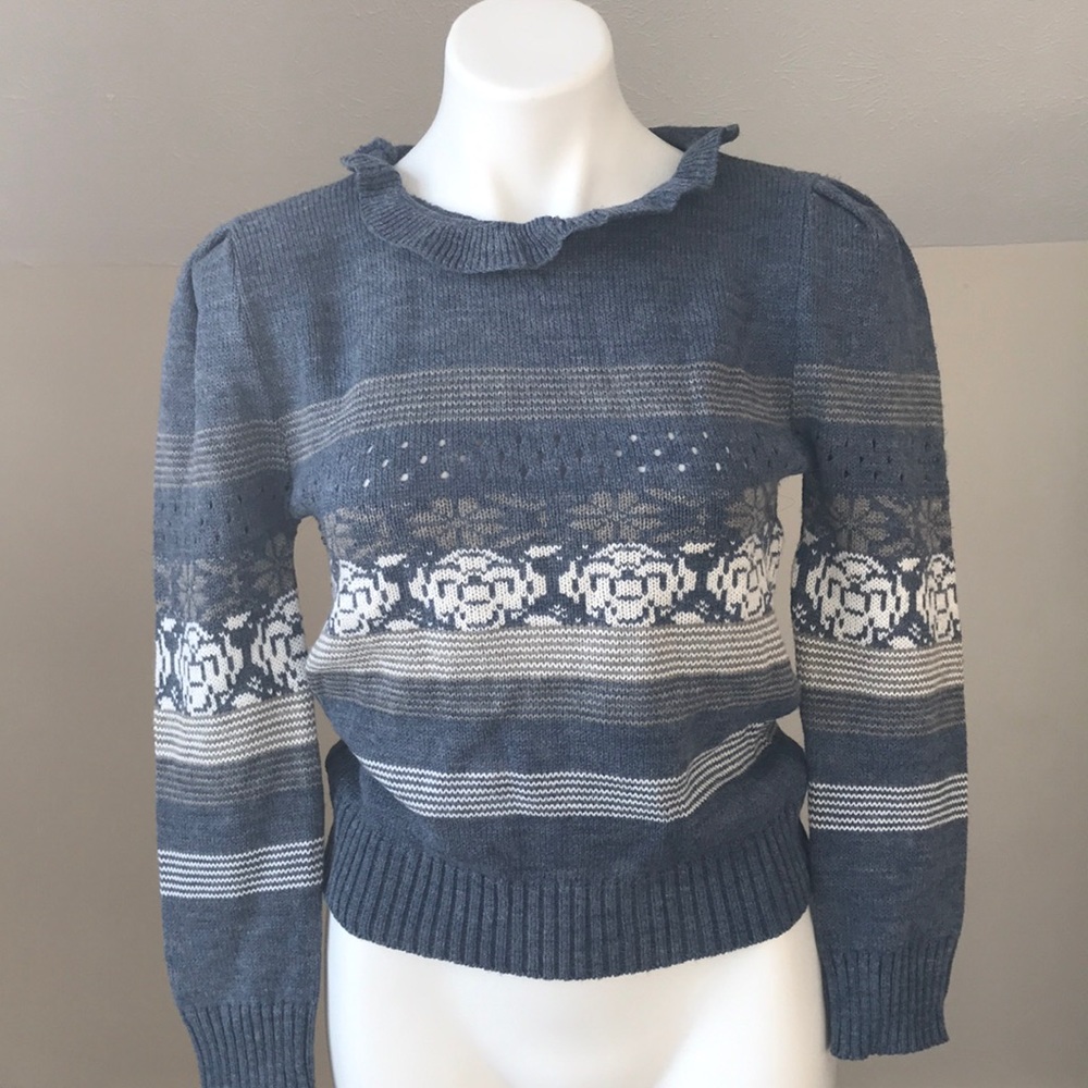 Vintage ruffle granny sweater
